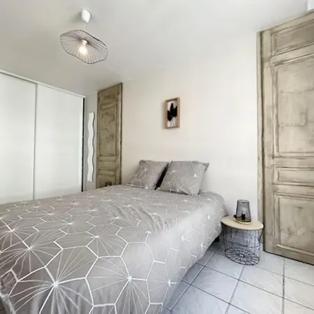 Appartement Au Coeur De Troyes Exterior photo